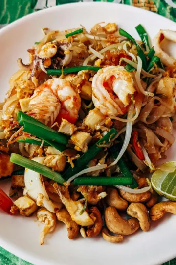 PAD THAI